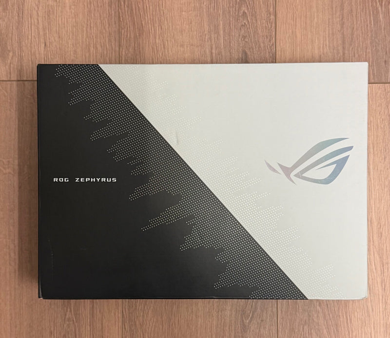 ASUS ROG ZEPHYRUS GU603ZM-K8023W - Top/Ovp