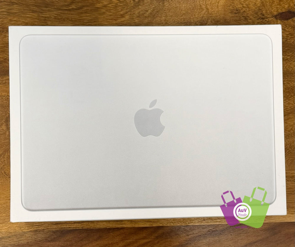 Apple MacBook Neo 13″ · A18 Pro, 8 GB, 256 GB, Silber