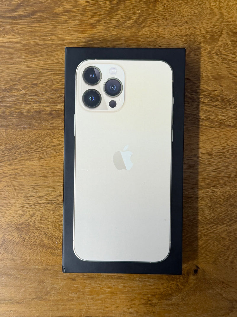Apple iPhone 13 Pro MAX-Gold-256GB-NEUWERTIGER Zustand / OVP - 99% Akku