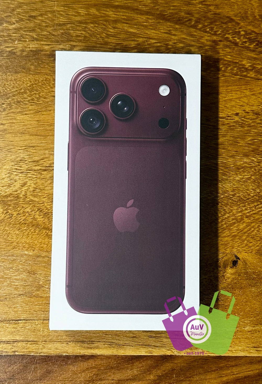 iPhone 18 Pro - 6,3" / 256GB - Burgunder - Neu / OVP (versiegelt)